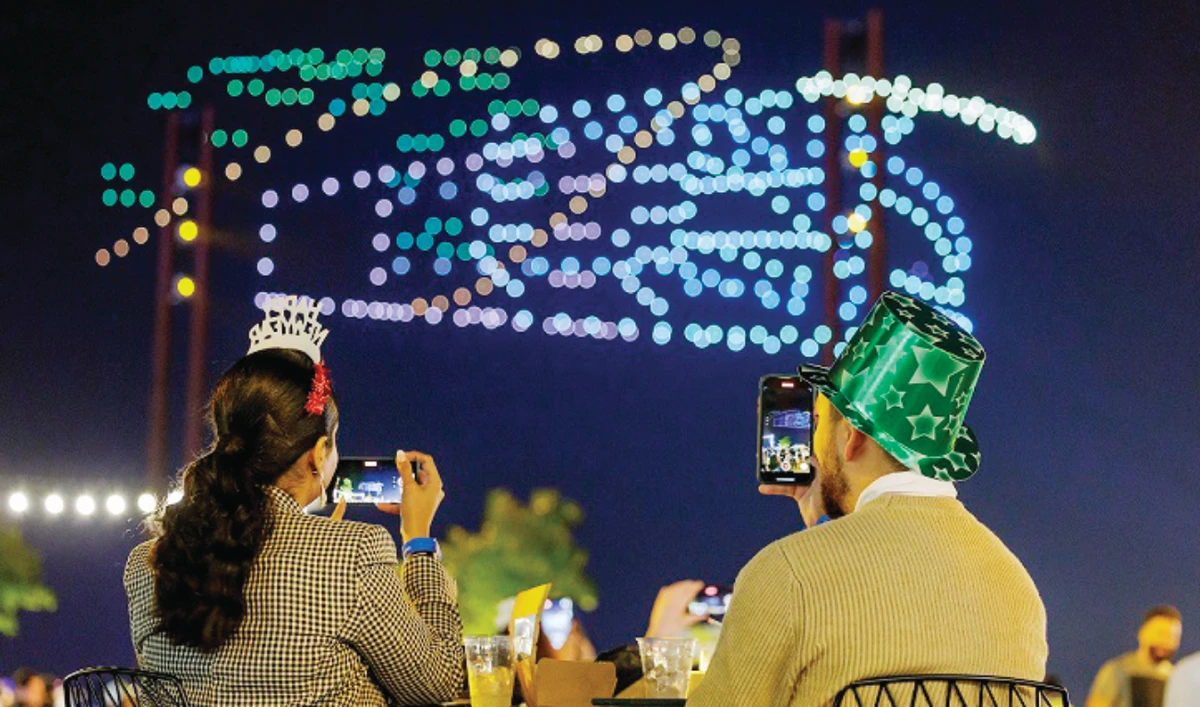 Ain Dubai marks NYE with light, drones and fireworks show