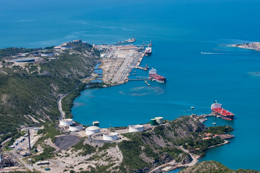 Tankers loading at the pier in an aerial shot at Puerto La Cruz, Venezuela (Shutterstock)