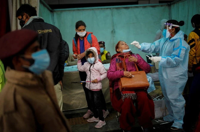 Omicron spreads in India’s big cities but hospitalizations still low