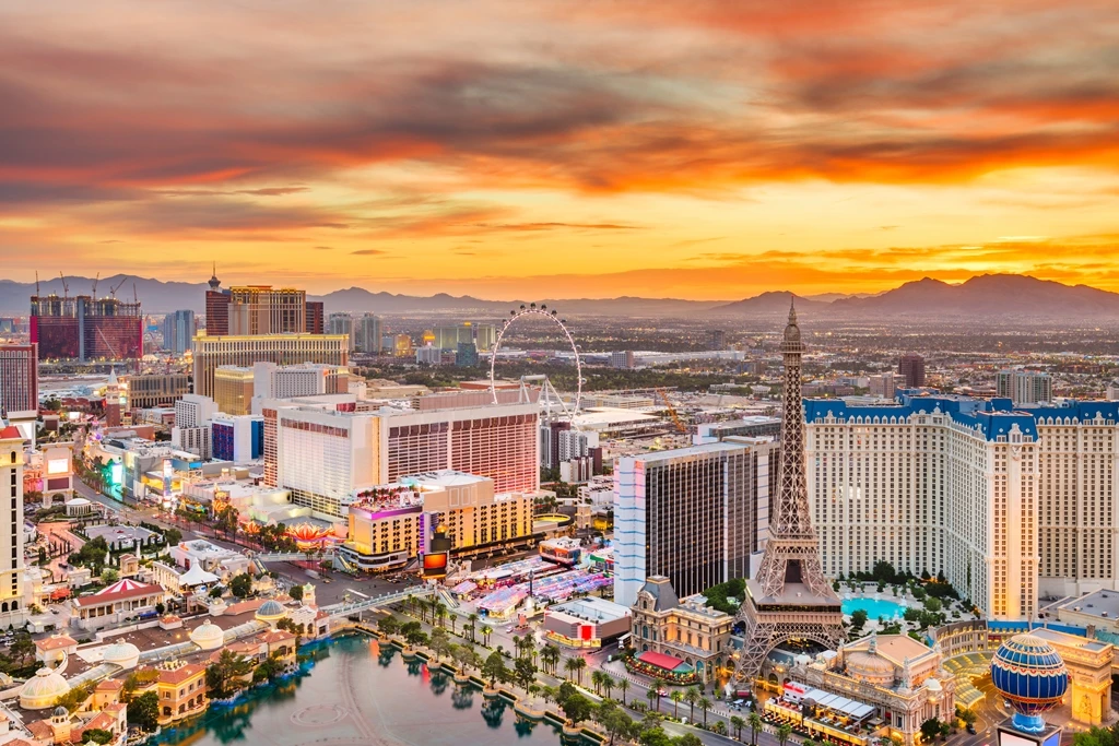 Father, son from Japan guilty in Vegas in $1.5B ‘Ponzi’ case