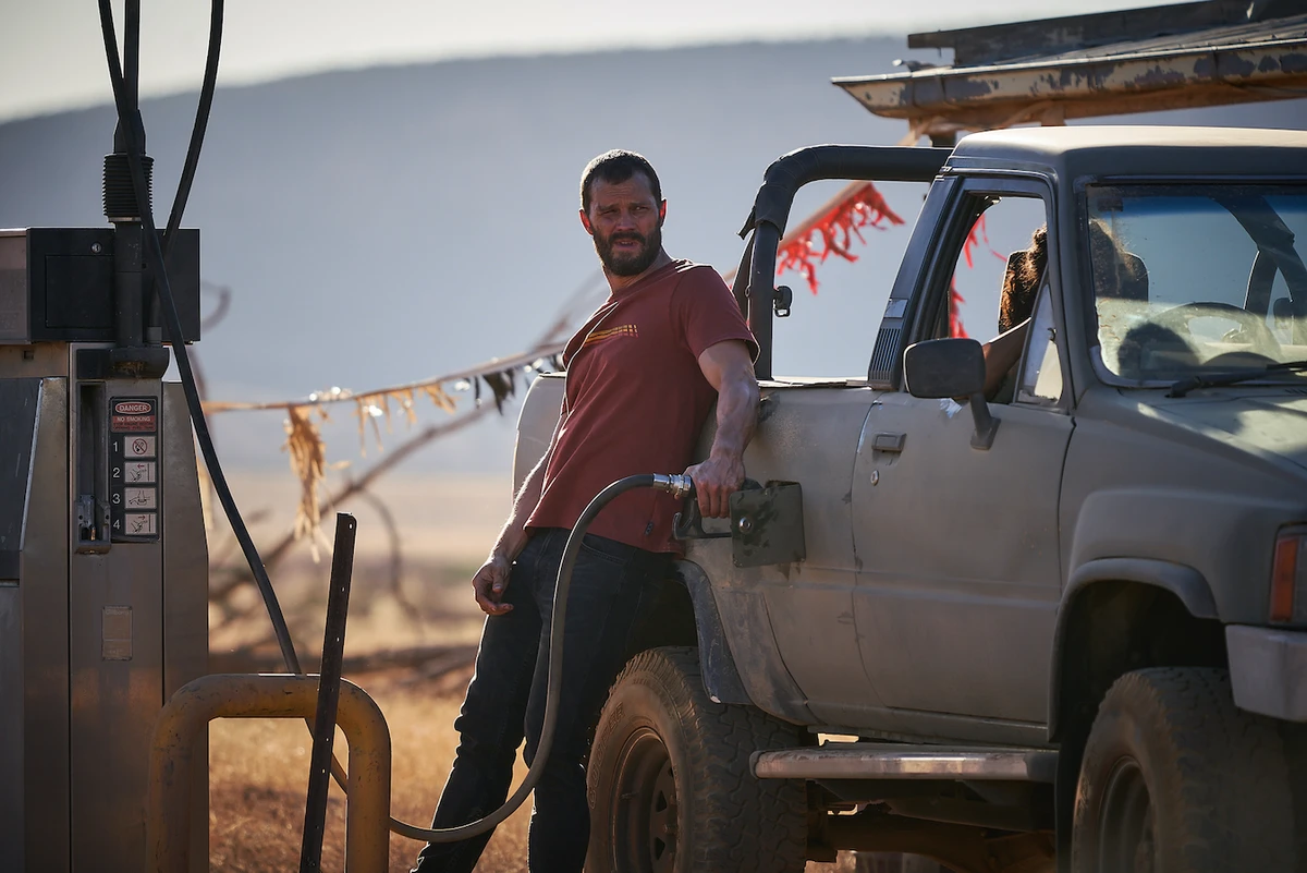 REVIEW: Jamie Dornan shines in twisty thriller ‘The Tourist’