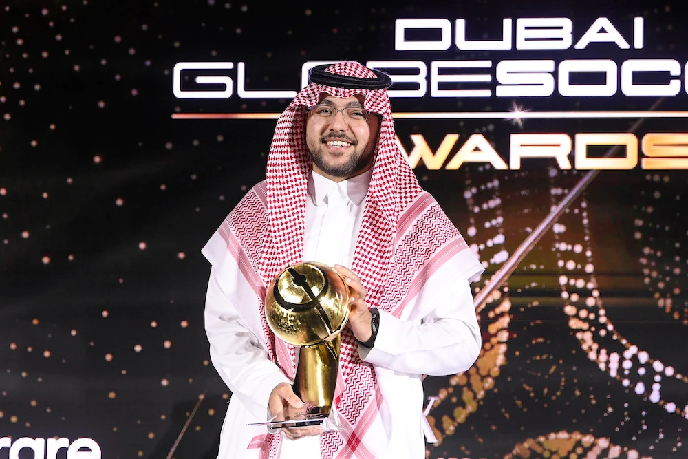 Saudi gaming champ rubs shoulders with football legends, eyes more FIFAe titles