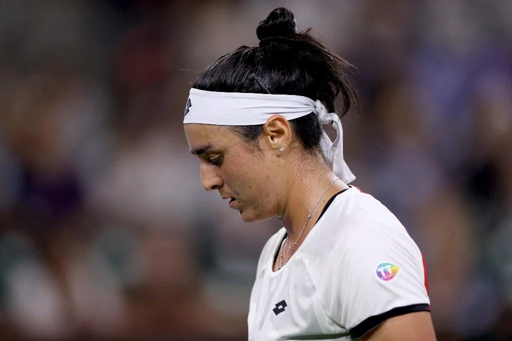 After nearly an hour on court, Ons Jabeur received a medical timeout after the opening set. (Getty Images via AFP)