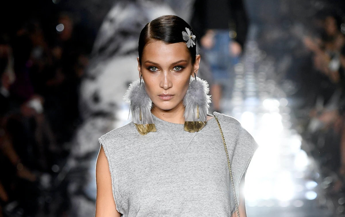 Model Bella Hadid pays tribute to her late Palestinian grandmother