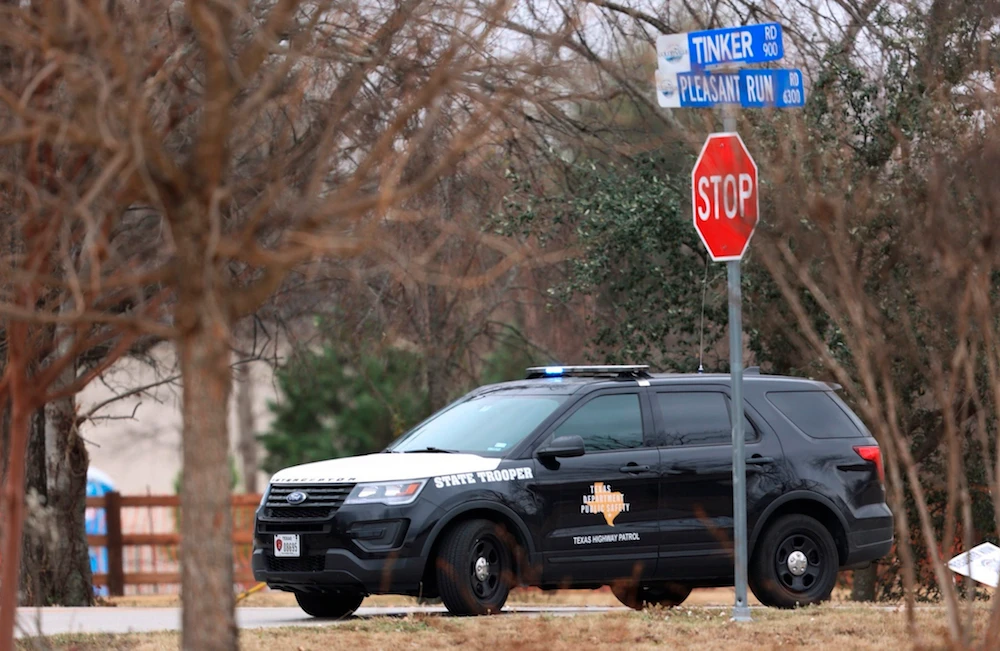 Police secure the area around Congregation Beth Israel synagogue on Saturday, Jan. 15, 2022 in Colleyville, Texas. (Amanda McCoy/Star-Telegram via AP)