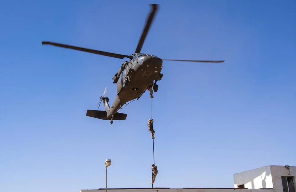 Saudi and Egyptian forces continue joint warfare maneuvers