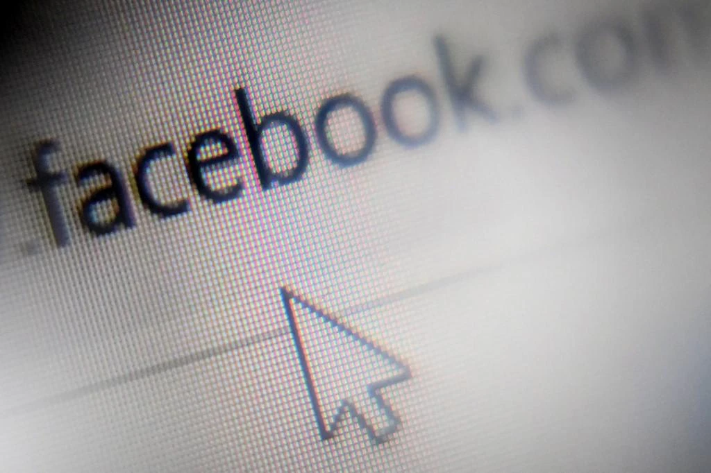 Russia has repeatedly fined US tech giants for ignoring content moderation requests as the country ramps up its control of Internet platforms. (File/AFP)
