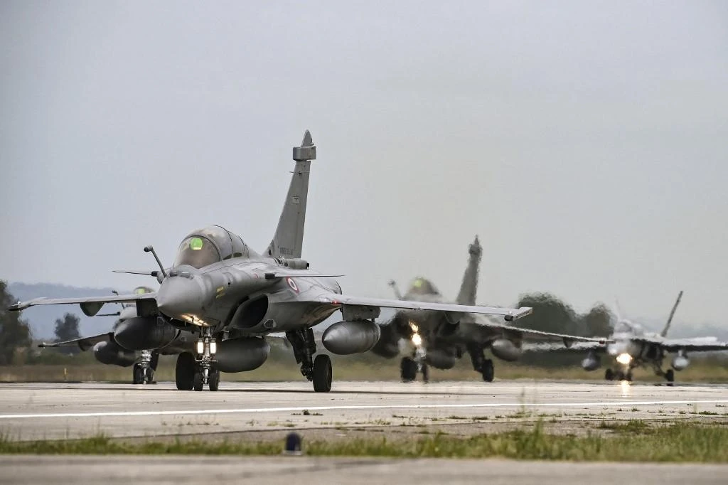 Greece and France had originally signed a $3-billion deal last January for 18 Rafale jets — 12 used and six new — as part of a burgeoning arms program. (AFP file photo)
