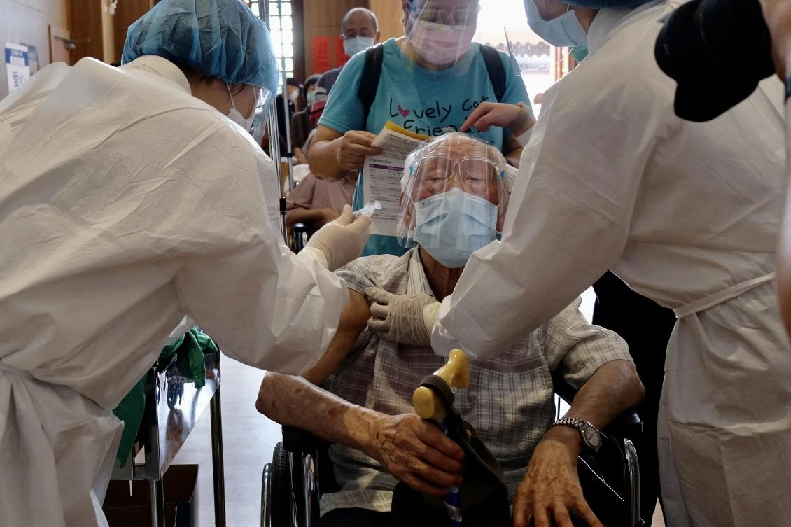 Taiwan to mandate COVID-19 vaccination proof for entertainment venues