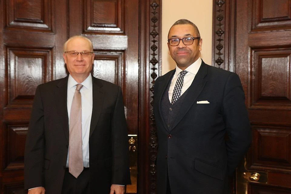 US envoy to Yemen holds talks in London to revive peace efforts