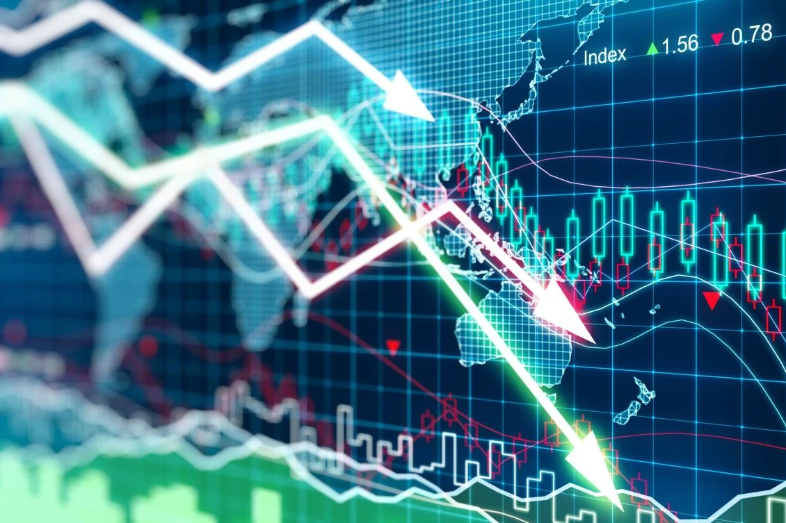 The pan-European STOXX 600 tumbled 1.5 percent in morning trading, on course for its fourth straight weekly drop. (Shutterstock)