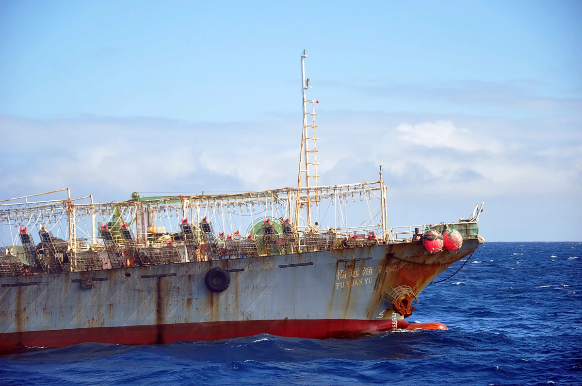 The Chinese squid fishing vessel Fu Yuan Yu 7880 sails on the Pacific Ocean on July 18, 2021. (AP file photo)