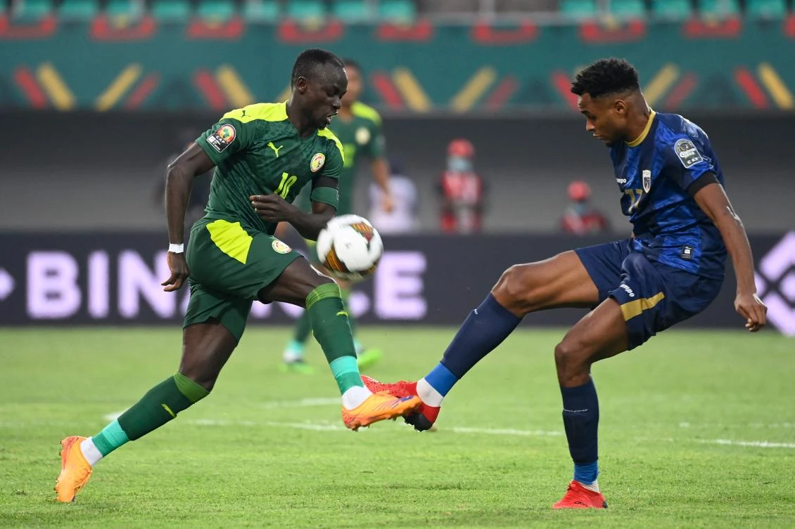 Senegal’s forward Sadio Mane is challenged by Cape Verde’s defender Steven Fortes during their Africa Cup of Nations match at Stade de Kouekong in Bafoussam. (AFP)