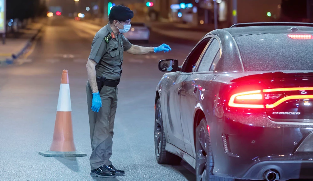 Saudi authorities arrest 14,000 illegals in one week