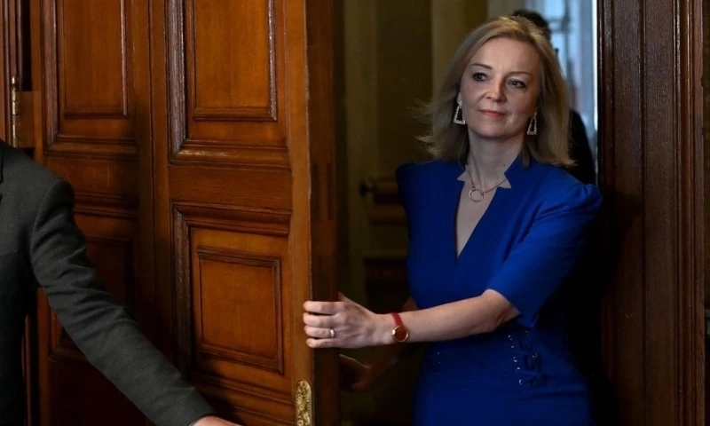 UK Foreign Secretary Liz Truss at the Foreign Commonwealth & Development Office, London, England, Nov. 24, 2021. (Reuters)