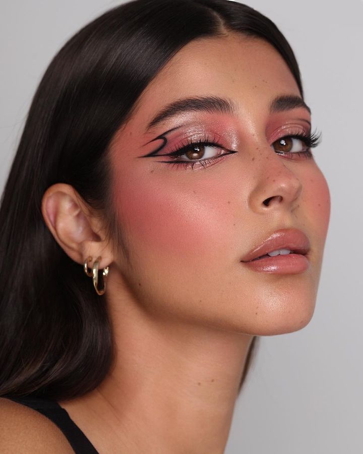 Vibrant blush