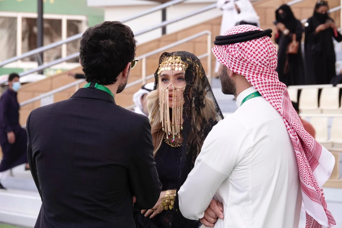 It was not just on track where the stakes were high at the Saudi Cup, once again the fashion stakes were raised off track as spectators pulled out all the stops and dressed to impress. (AN Photo/Huda Bashatah)