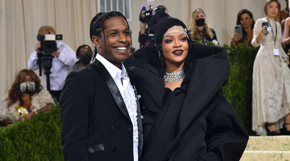 Arab supermodels congratulate Rihanna on her pregnancy