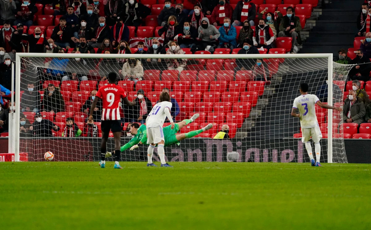 Athletic Bilbao's Alex Berenguer (not pictured) scores their first goal against Real Madrid on February 3, 2022. (REUTERS/Vincent West)