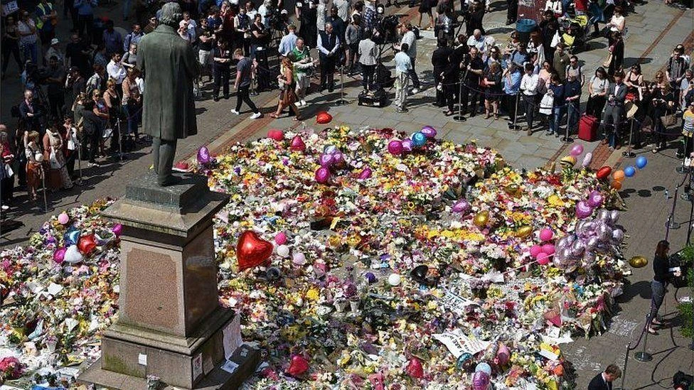UK terror threat level lowered a notch to ‘substantial’