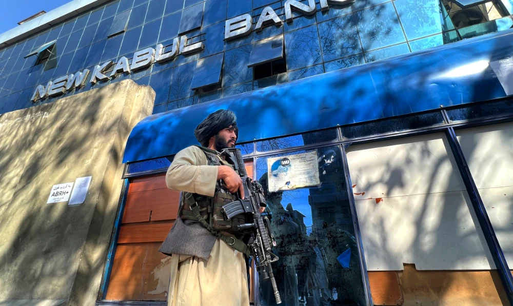 Afghan smugglers hike prices, expand networks after Taliban takeover