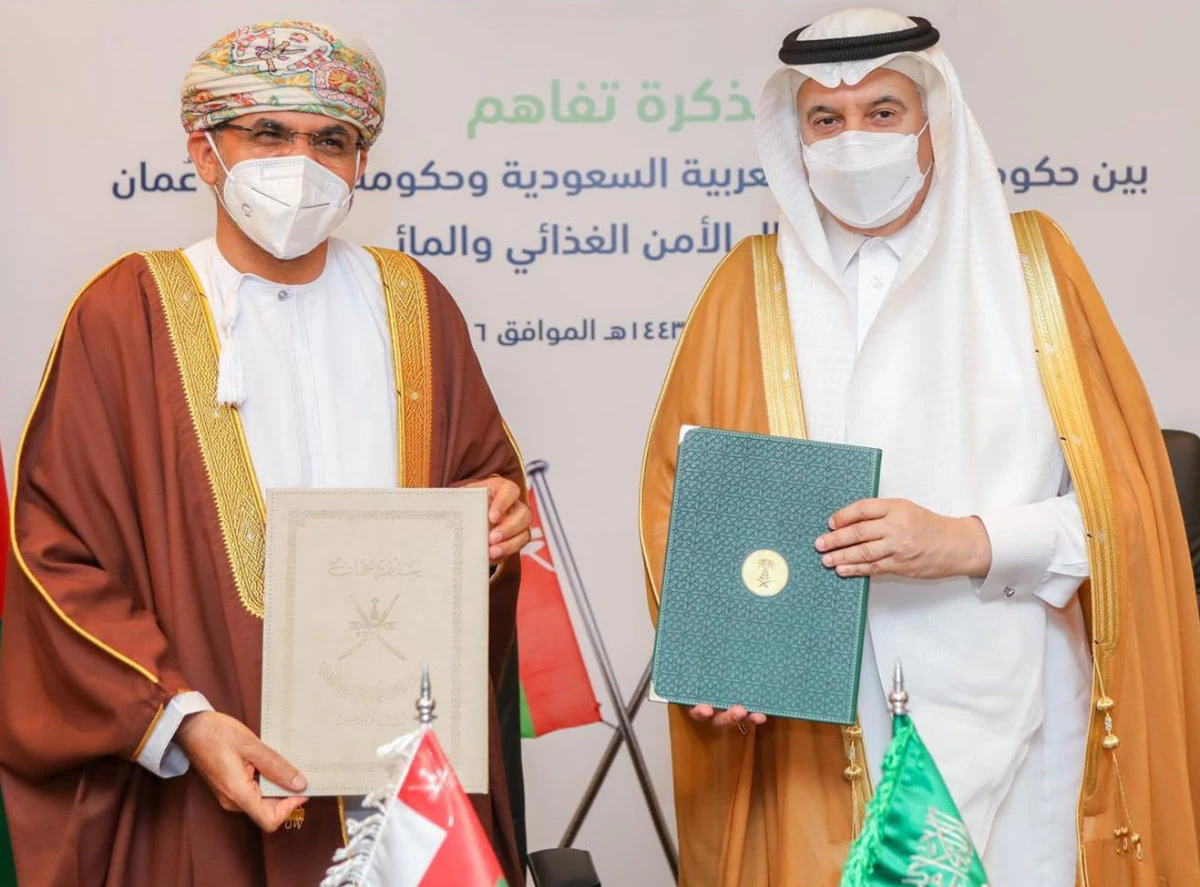 Saudi Arabia, Oman sign MoU on food and water security