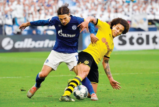 Schalke urges Ukraine peace amid scrutiny of Gazprom sponsor