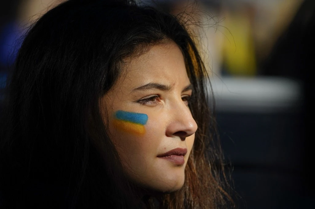 Ukraine Crisis: Australia targets Russian foreign reserves; oil up, Asian stocks down