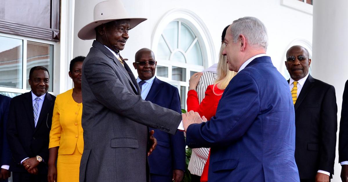 Israeli Prime Minister Benjamin Netanyahu meets Ugandan President Yoweri Museveni at the State House, Entebbe, Uganda, Feb. 3, 2020. (Reuters)