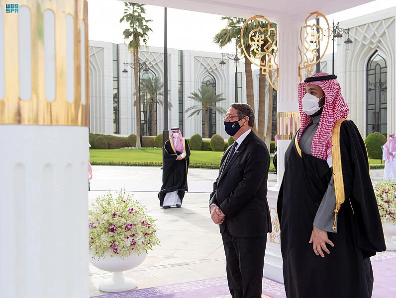The Saudi Crown Prince Mohammed bin Salman receives President of the Republic of Cyprus Nicos Anastasiades. (SPA)