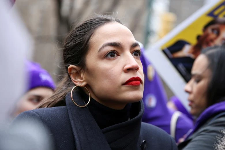 Congresswoman says US should treat ‘all refugees’ in same way as fleeing Ukrainians