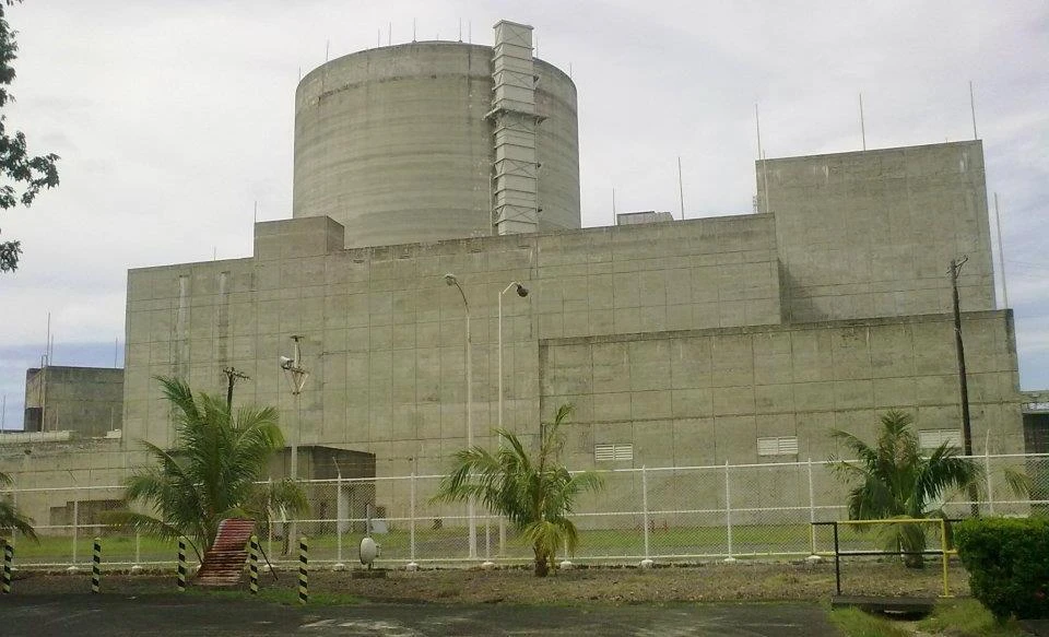 Bataan Nuclear Power Plant, completed but never fueled, on the Bataan Peninsula, 100kms west of Manila, Philippines, Dec. 19, 2011. (Wikimedia Commons)