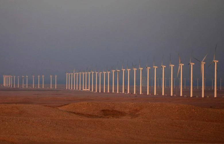 Egypt signs green energy deal with Saudi ACWA