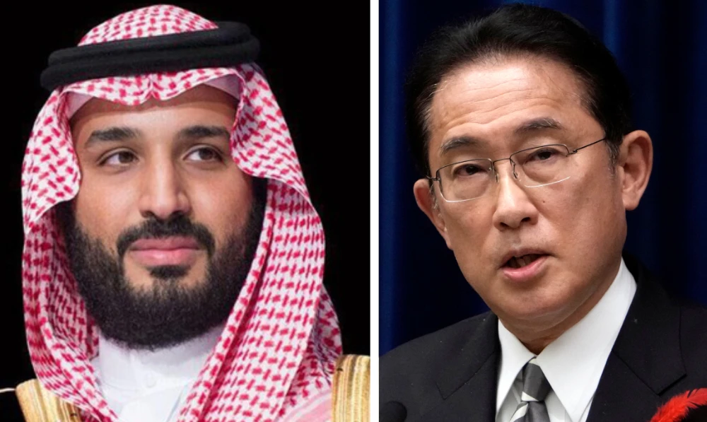 Saudi Arabia’s Crown Prince Mohammed bin Salman and Japan’s Prime Minister Fumio Kishida. (File/SPA/AP)