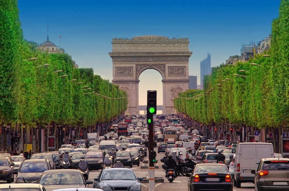 The Paris-based International Energy Agency has published a 10-point plan to tackle oil dependency (Shutterstock)
