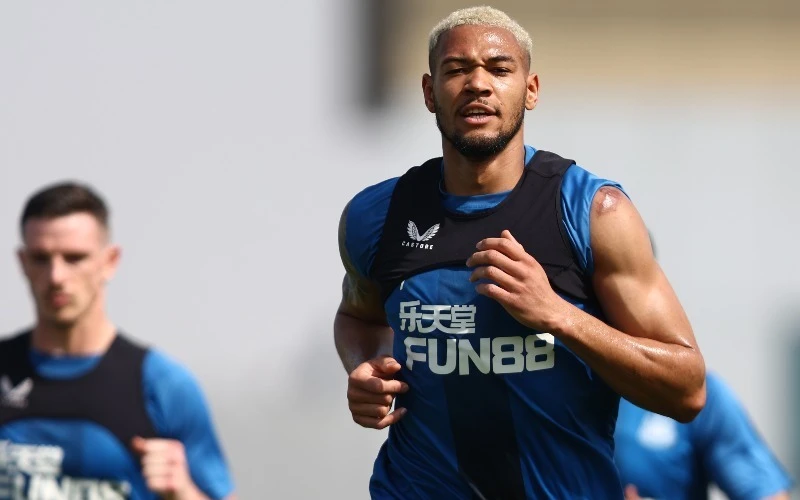 Eddie Howe: Newcastle players must get defeats out of their system, forge new bonds on Dubai trip