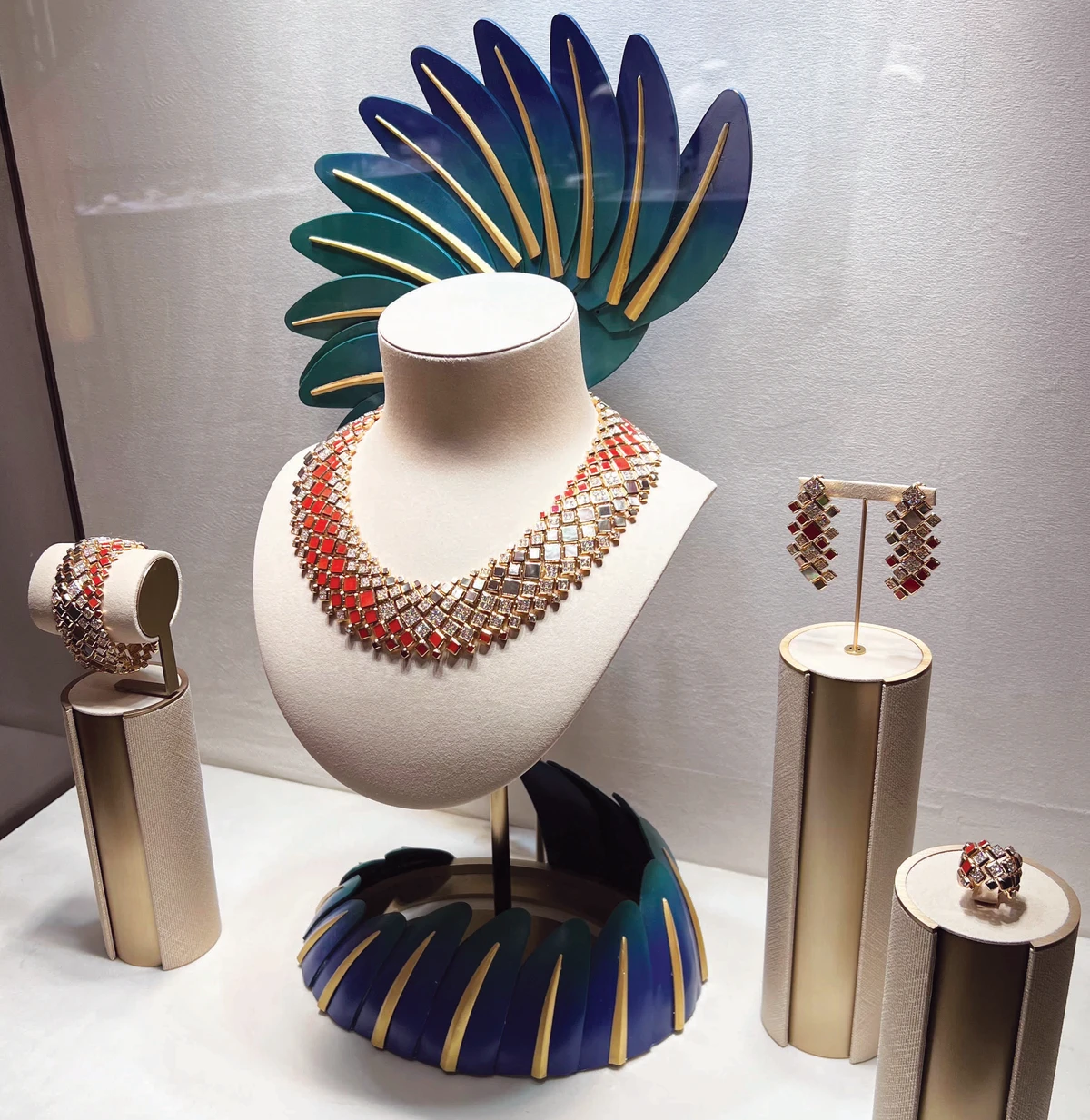 First jewelry exhibition dazzles At-Turaif heritage site