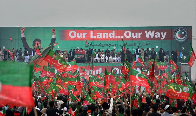 Reports of allies switching sides send govt into frenzy