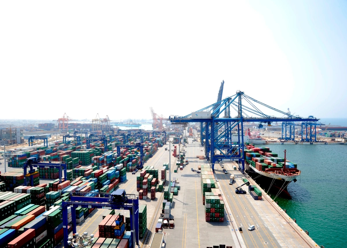 The latest projects are set to boost the port’s status as an international logistics center of excellence.