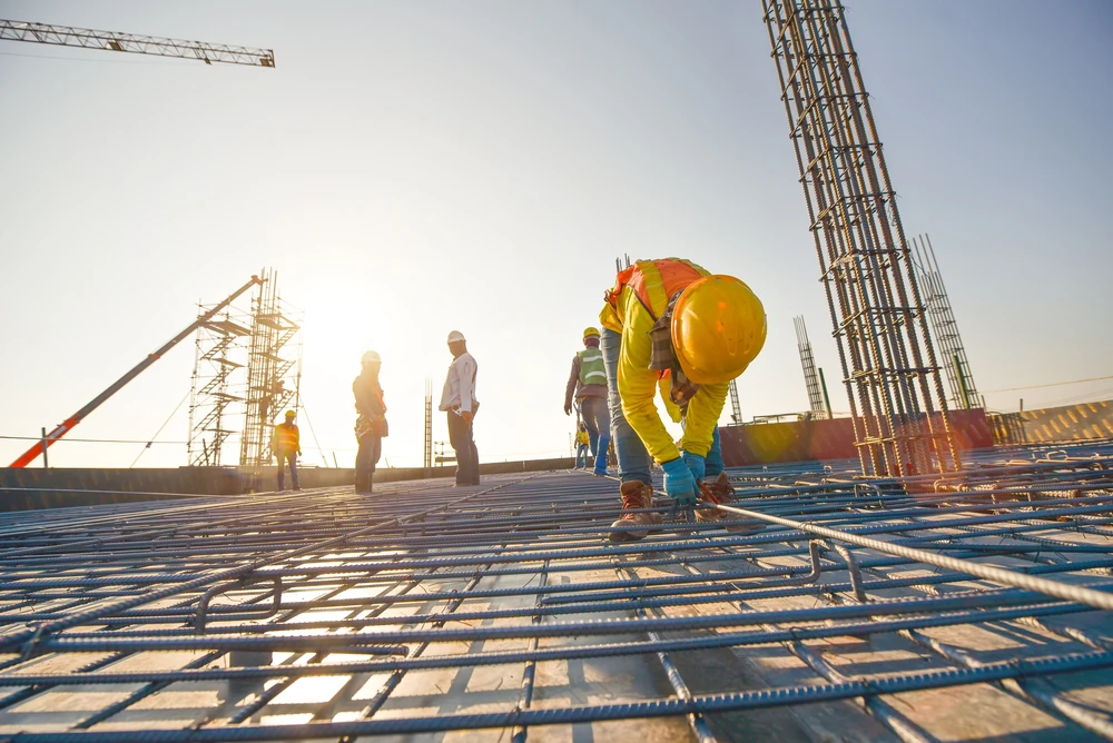 Saudi Wealth Fund eyeing minority stakes in construction firms