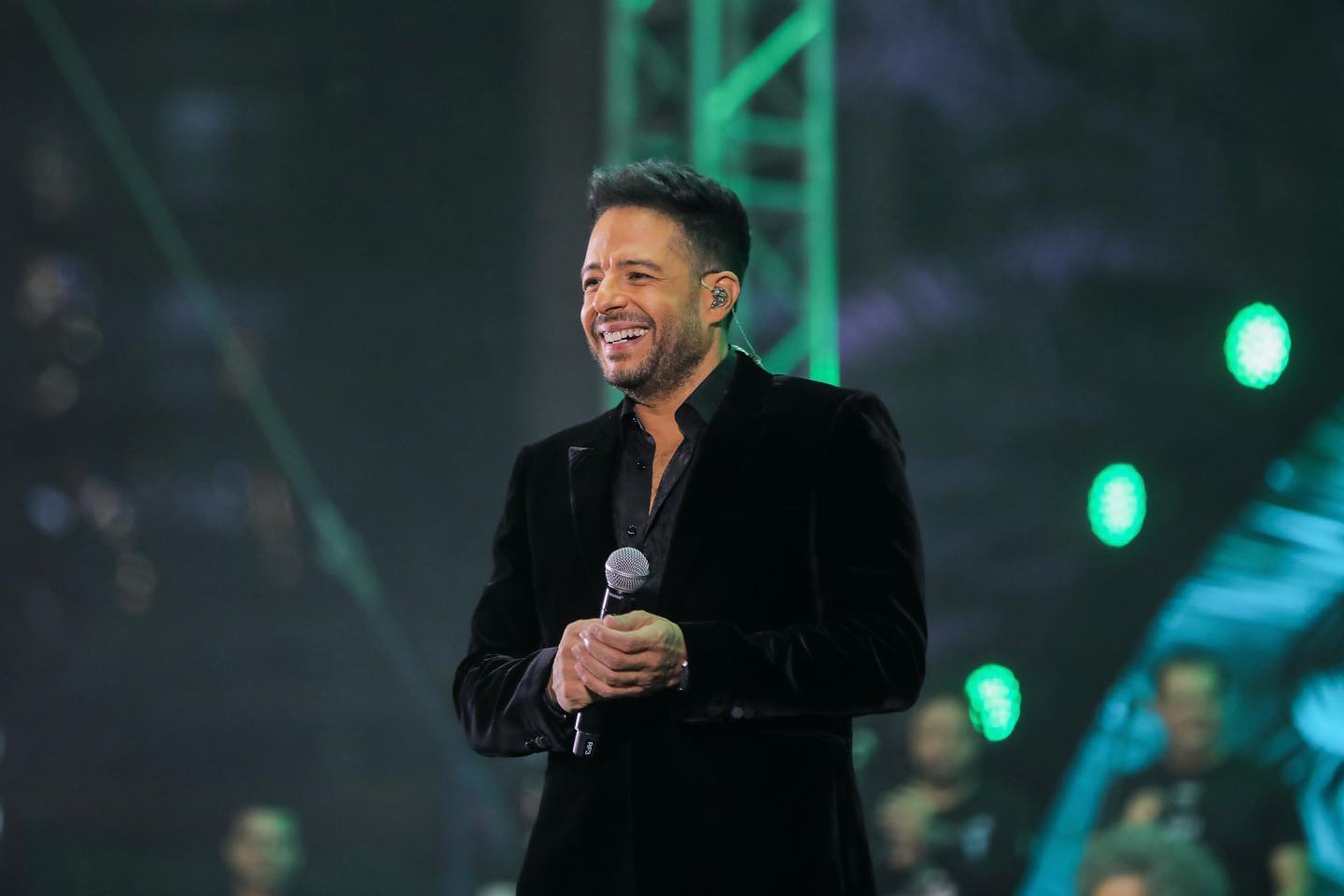 Mohamed Hamaki performance