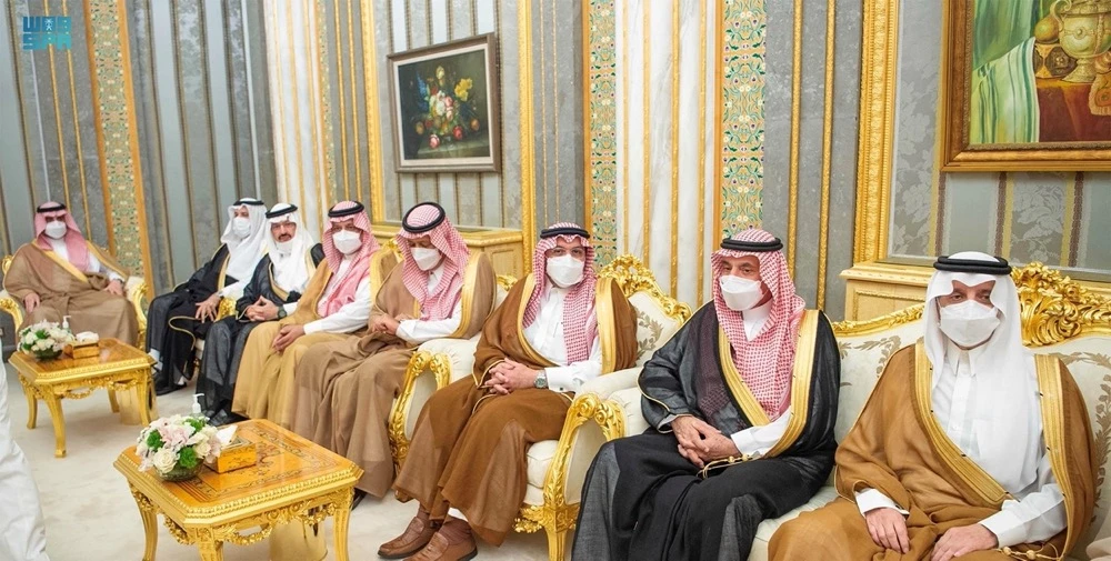 King Salman receives Saudi provincial governors