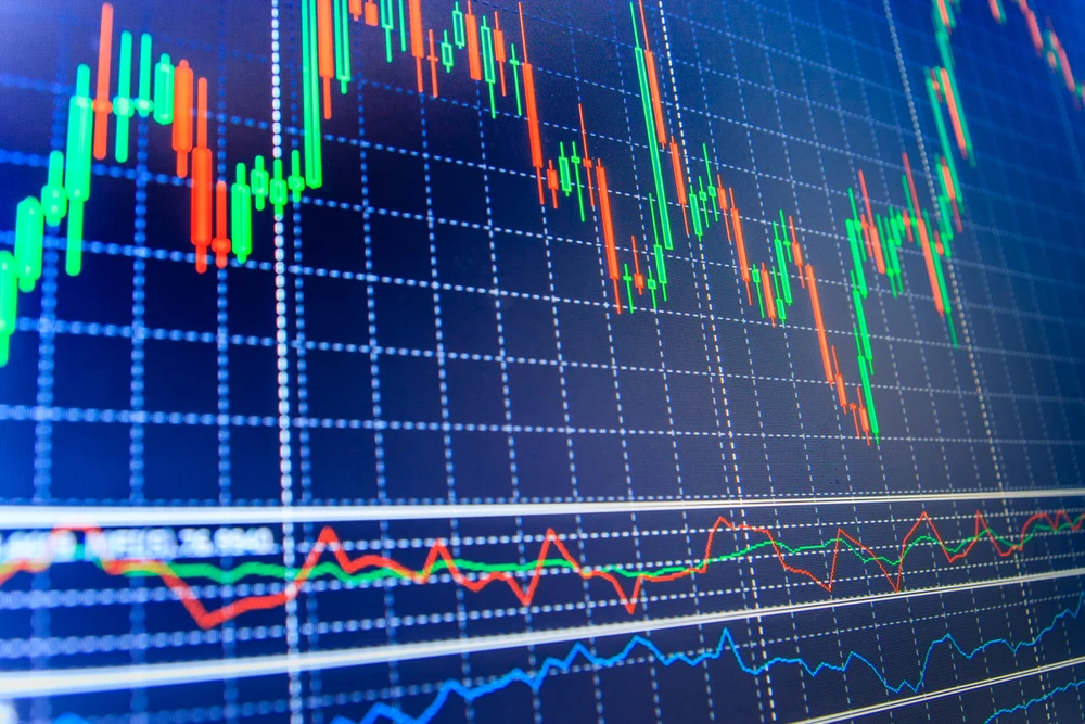 Oil falls $2 on reserve release, world stocks dip on war, recession worries: Reuters