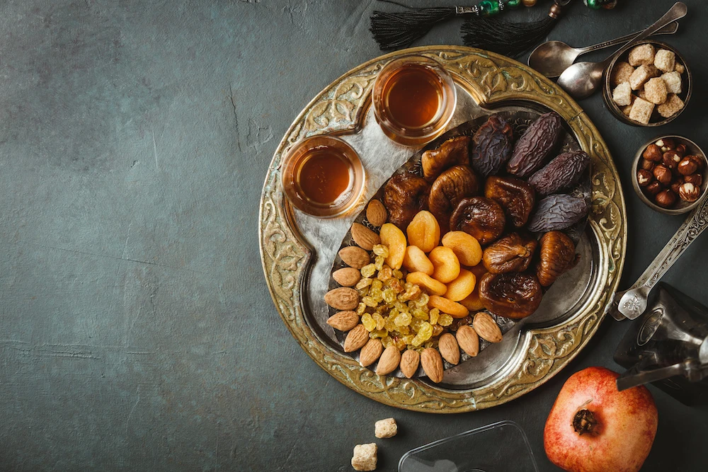 5 Foods to break your fast with