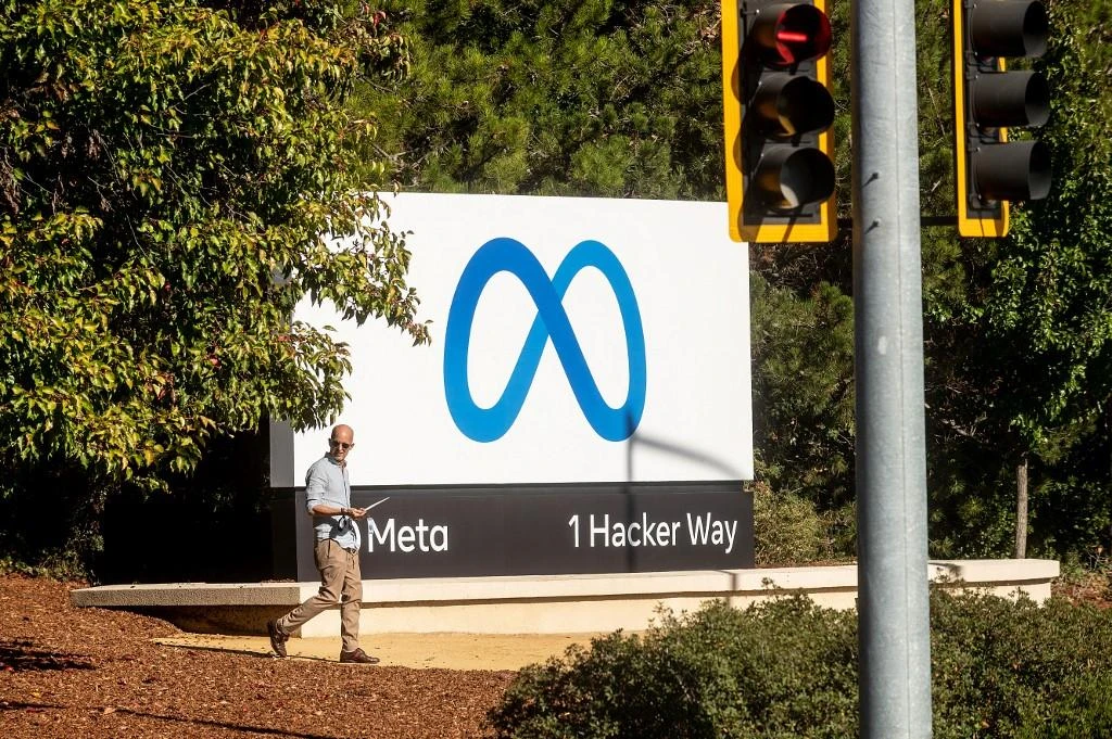 Meta no longer requiring COVID booster shots for staff in US offices