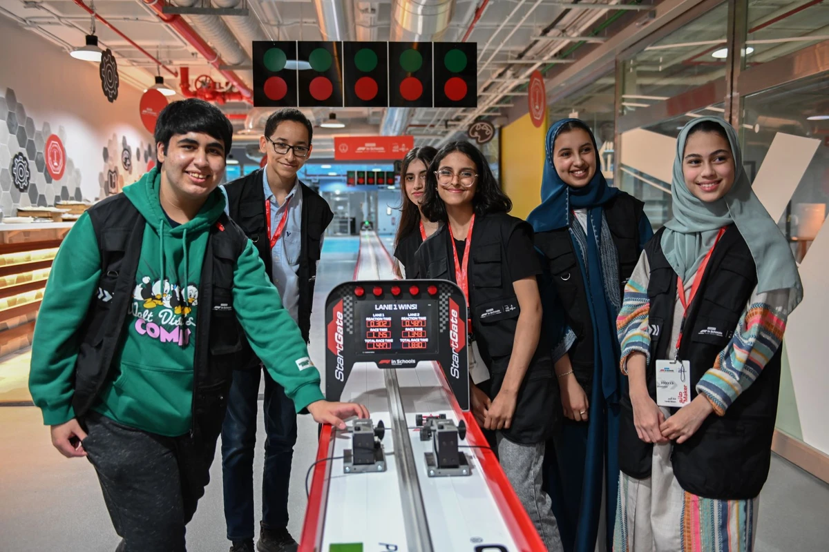 First Saudi students to compete in F1 STEM initiative at world finals
