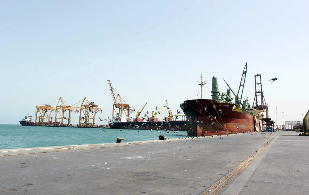 Second fuel ship docks at Hodeidah as fresh Houthi violations shake truce