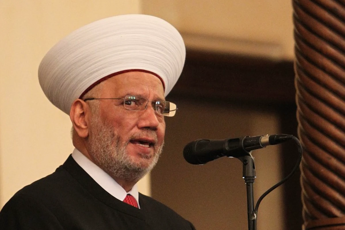 Lebanon’s Grand Mufti Sheikh Abdul Latif Deryan. (File/AFP)
