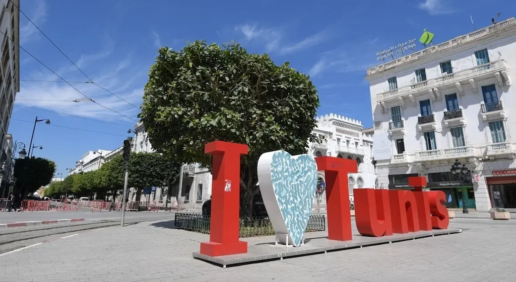 A file photo shows the center of Tunis is deserted, amid a general confinement imposed by the authorities in a bid to slow down a surge in coronavirus infections, on May 9, 2021. (Fethi Belaid/AFP)
