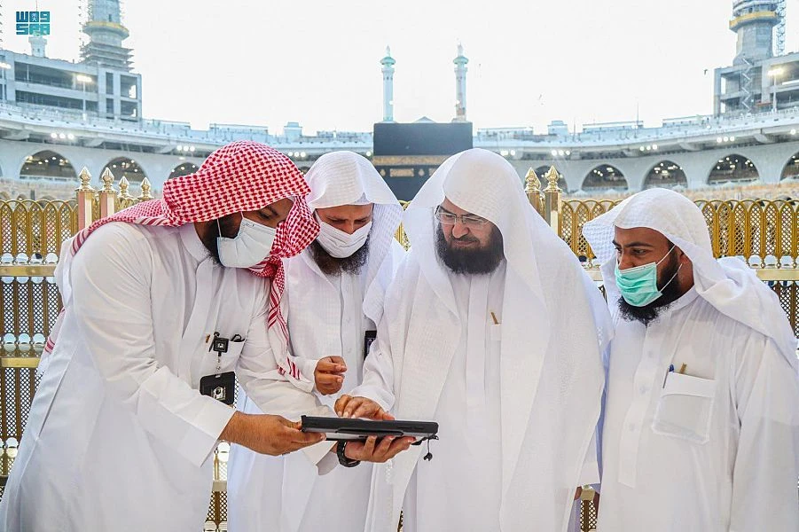 Al-Sudais releases new book about sacred sites, pilgrimages